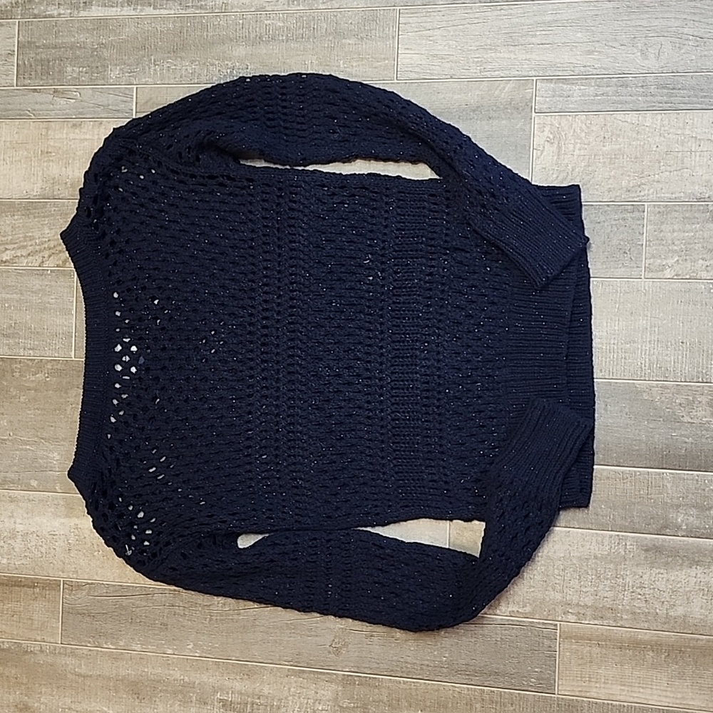 American Eagle brand sweater - Picture 9 of 9